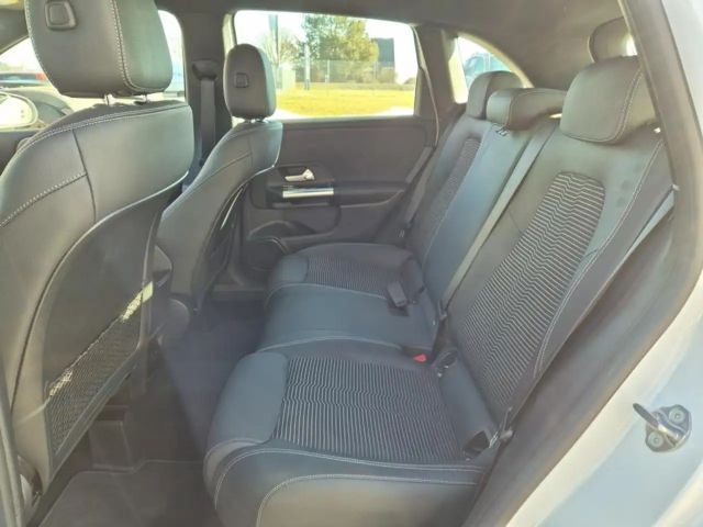 Mercedes-Benz B 200 Progressive