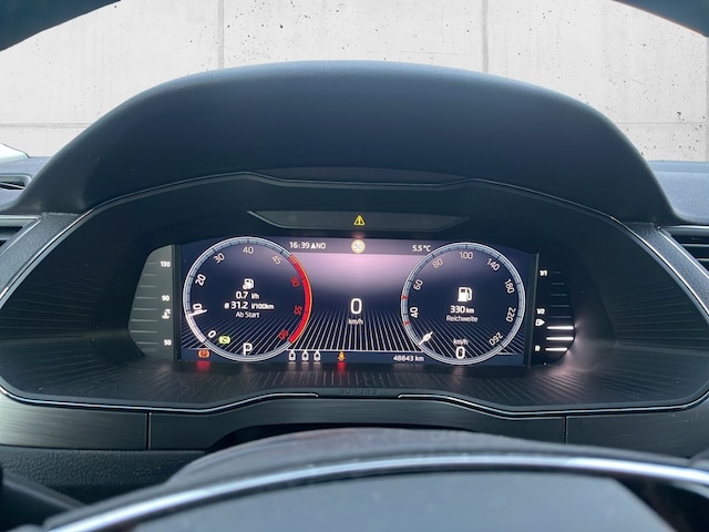 Skoda Superb 2.0 TDI Combi Style Style