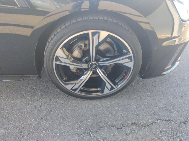 Audi A4 40 TFSI Avant Quattro S-Line S-Tronic