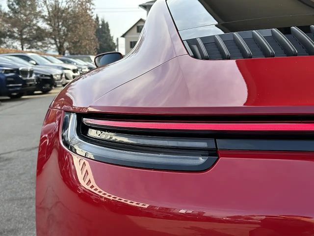 Porsche 911 Carrera Coupé GTS