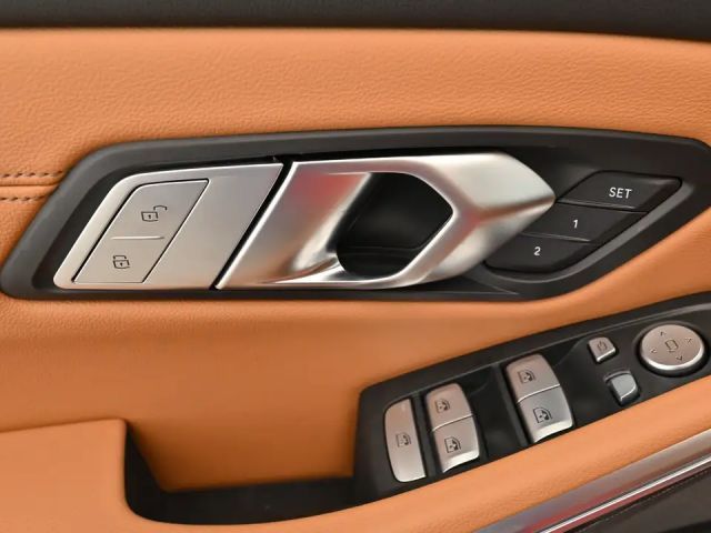 BMW 330 330e Sedan xDrive