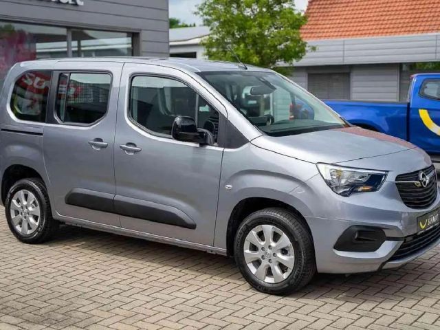 Opel Combo Selection