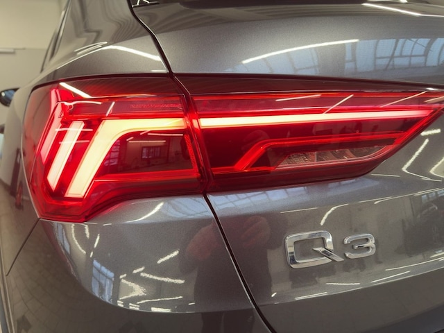 Audi Q3 35 TFSI S-Tronic