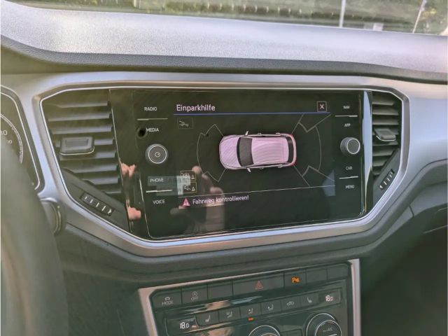 Volkswagen T-Roc Active Navi LED ACC SHZ Temp El. Heckklappe Apple