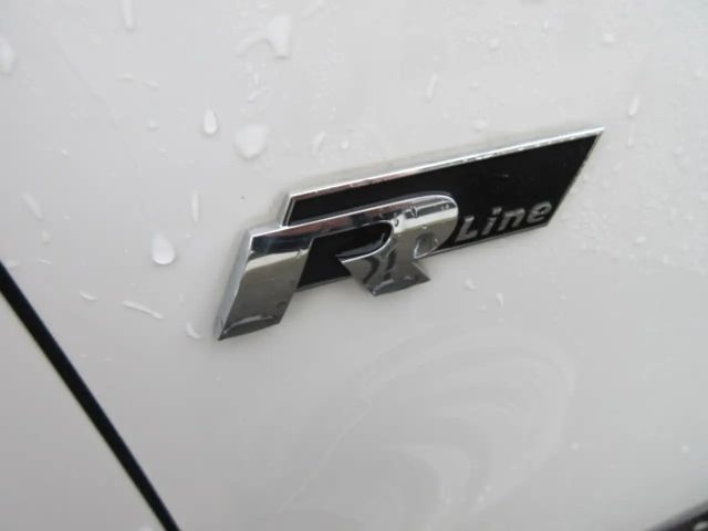 Volkswagen up! R-Line