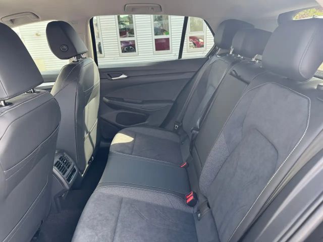 Volkswagen Golf DSG eHybrid