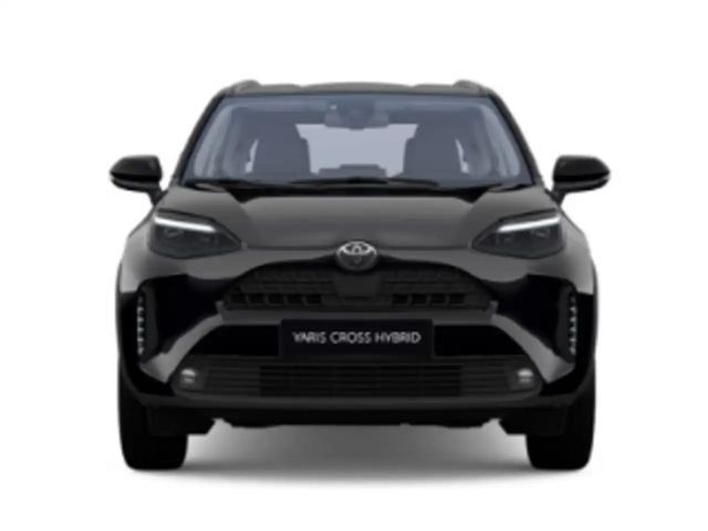 Toyota Yaris Cross TEAMPLAYER+SAFETY-P+WINTER-P+2025