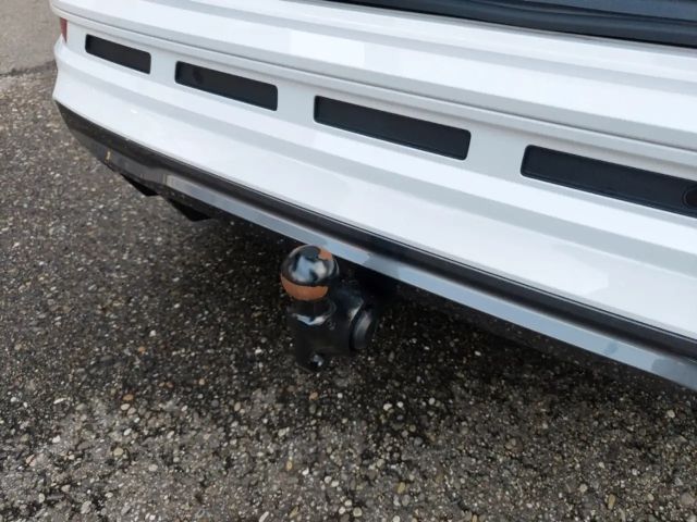 Cupra Ateca 1,5 TSI AD AHK-klappbar Navi Digitales Cockpit LED