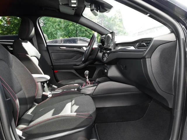 Ford Focus ST Line