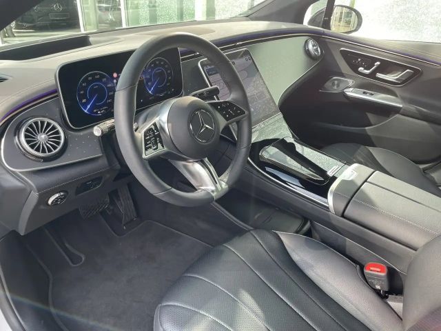 Mercedes-Benz EQE 350 AMG Line Sedan