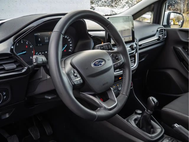 Ford Fiesta C & C 1.1L 75PS KLIMA SYNC PDC SHZ LED