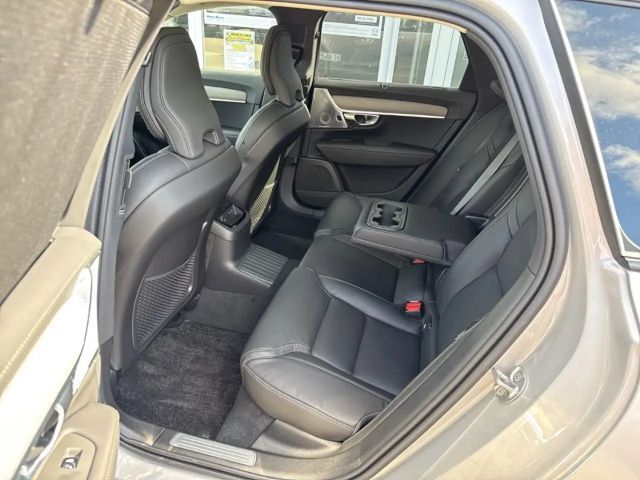Volvo V90 AWD Dark T6 Ultra