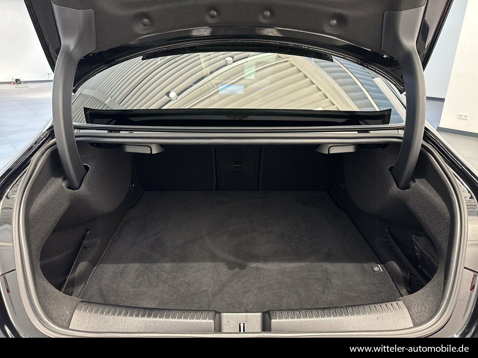 Mercedes-Benz CLA 200 4MATIC AMG Line Coupé