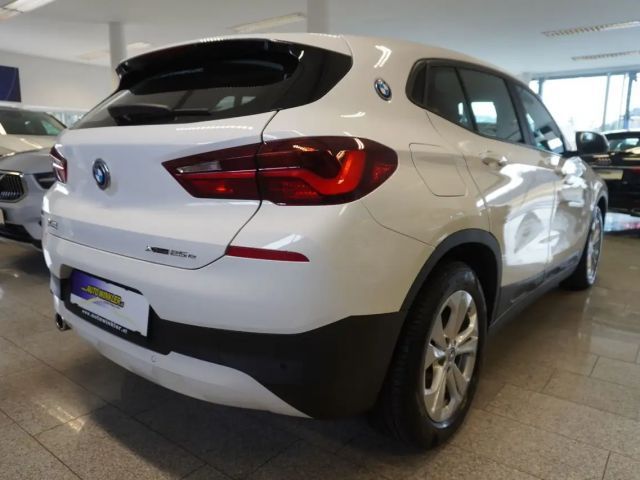 BMW X2 xDrive25e