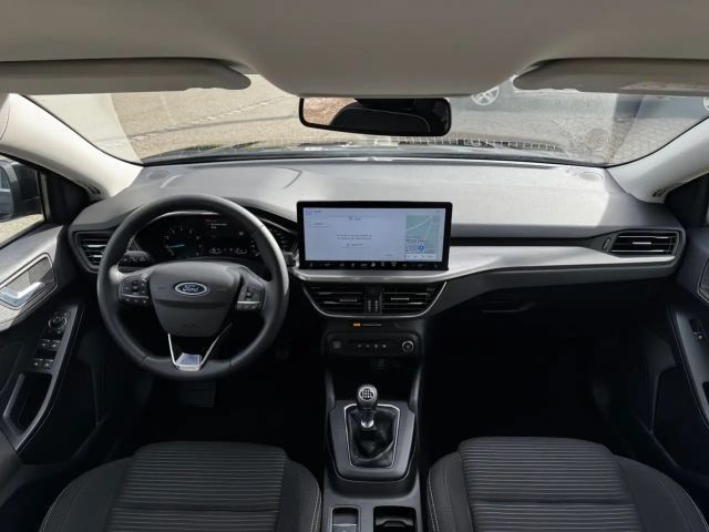 Ford Focus Titanium Wagon