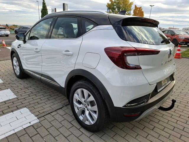 Renault Captur E-Tech Intens