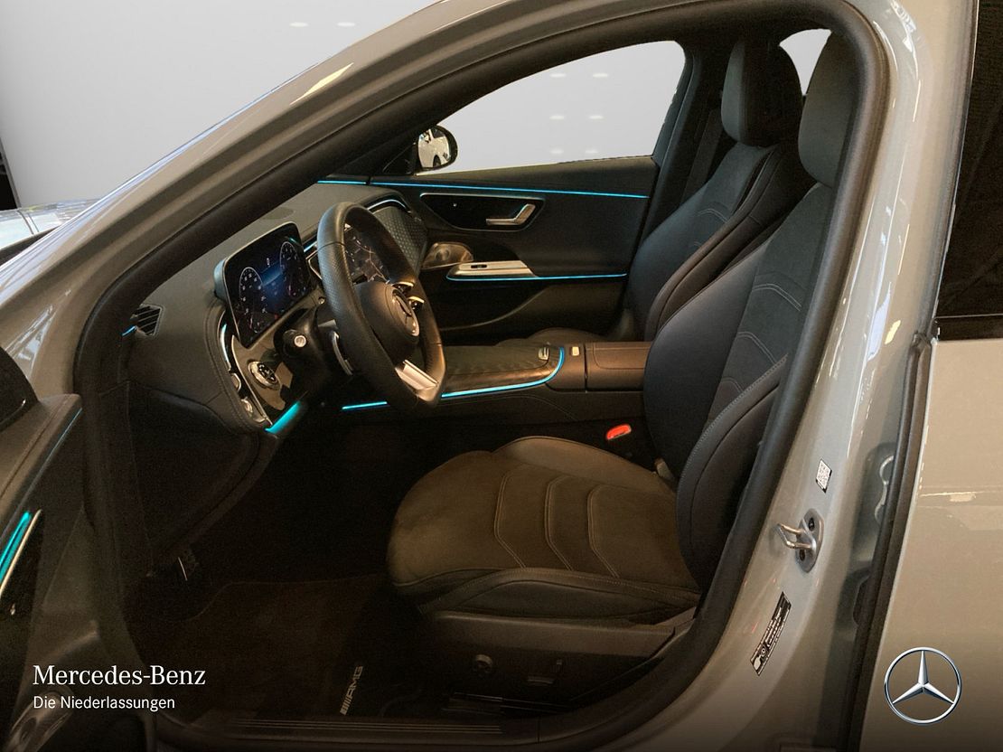 Mercedes-Benz E 200 AMG Line Sedan