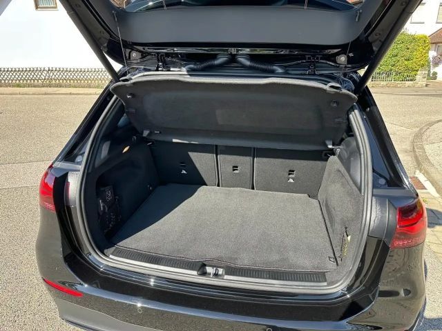 Mercedes-Benz B 200 Progressive