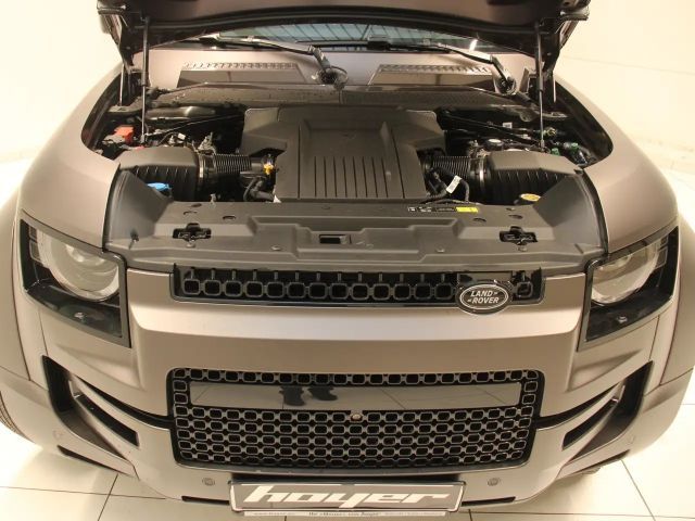 Land Rover Defender 110