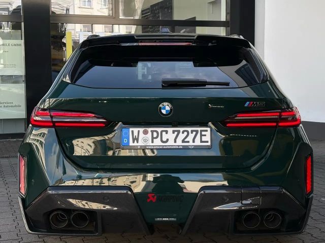 BMW M5 Touring Akrapovic KW V4 M-Performance