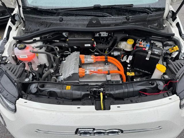 Fiat 500e 42 kWh
