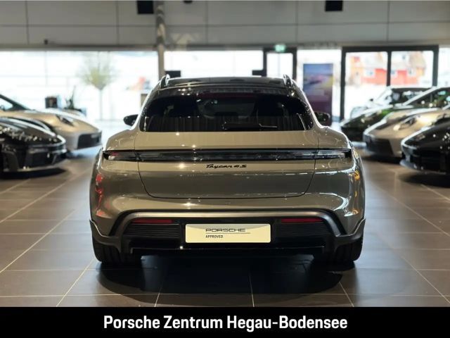 Porsche Taycan 4S Cross Turismo