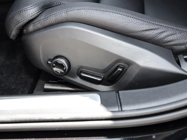 Volvo V90 Dark Ultimate