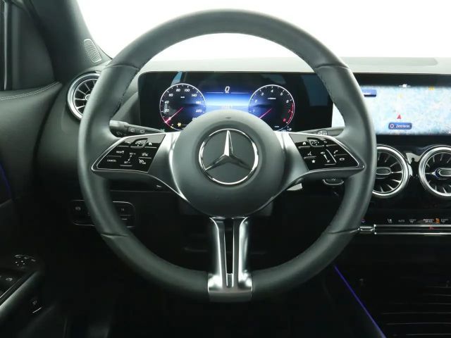 Mercedes-Benz GLA 180 Progressive