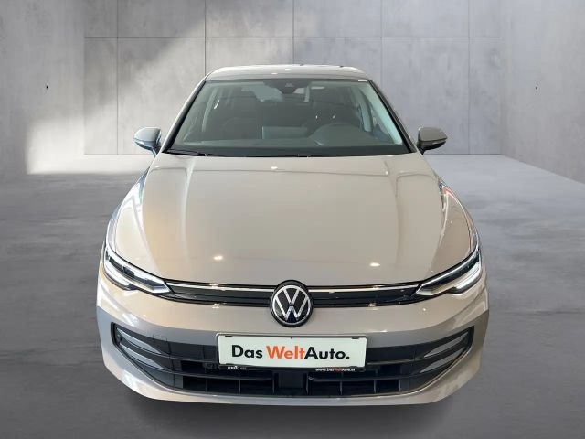 Volkswagen Golf DSG Life