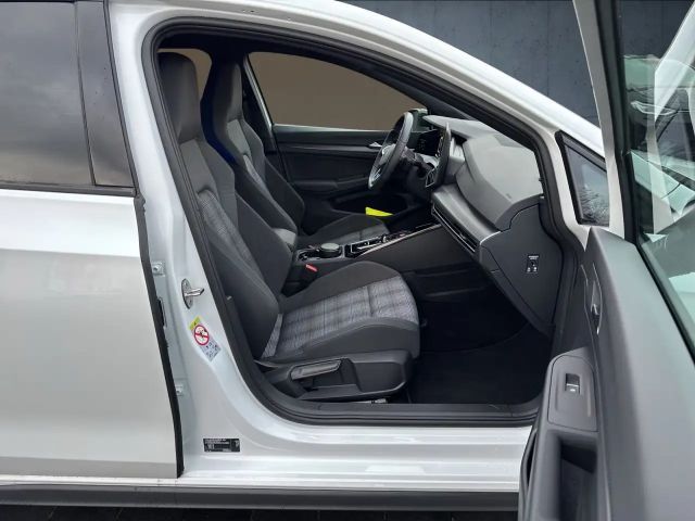 Volkswagen Golf Business GTE