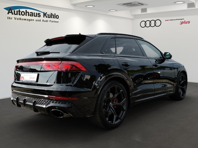 Audi RS Q8 Performance Quattro