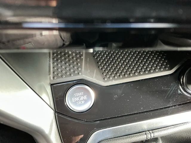 Volkswagen T-Roc Friends TSI