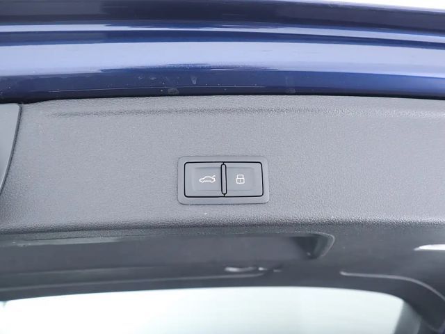 Audi A4 40 TFSI Avant Quattro Sport