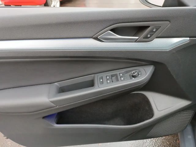 Volkswagen Golf 1.5 TSI Golf VIII