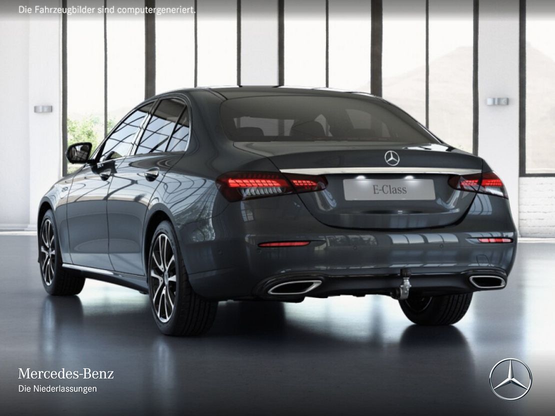 Mercedes-Benz E 220 AVANTGARDE E 220 d Sedan