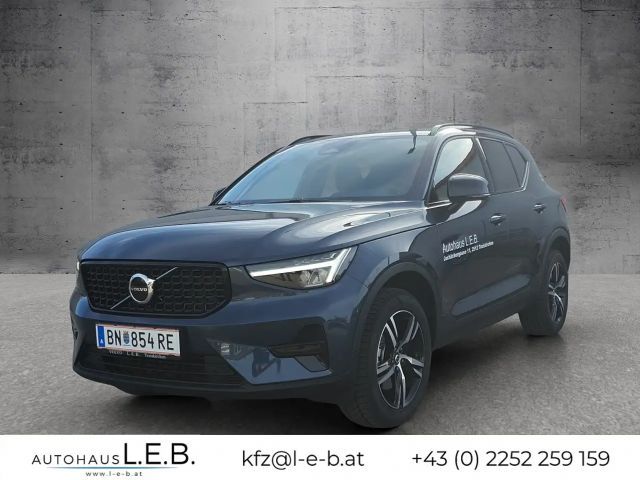Volvo XC40 Dark Plus