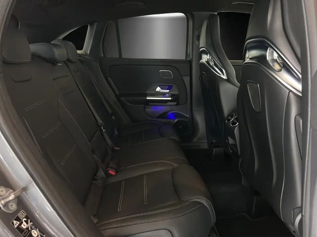 Mercedes-Benz GLA 45 AMG AMG Line