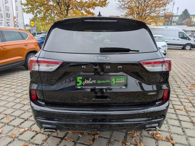 Ford Kuga Plug in Hybrid ST Line X