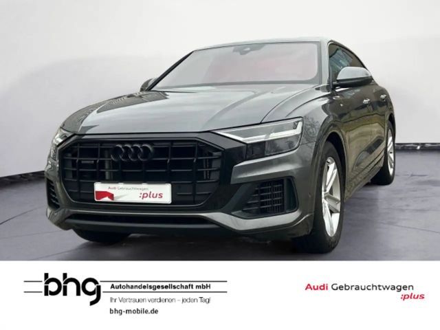 Audi Q8 55 TFSI Hybride Quattro S-Line