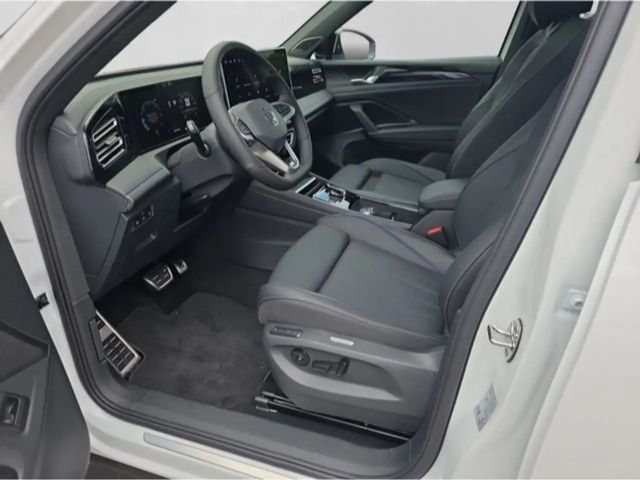 Volkswagen Tiguan 4Motion R-Line