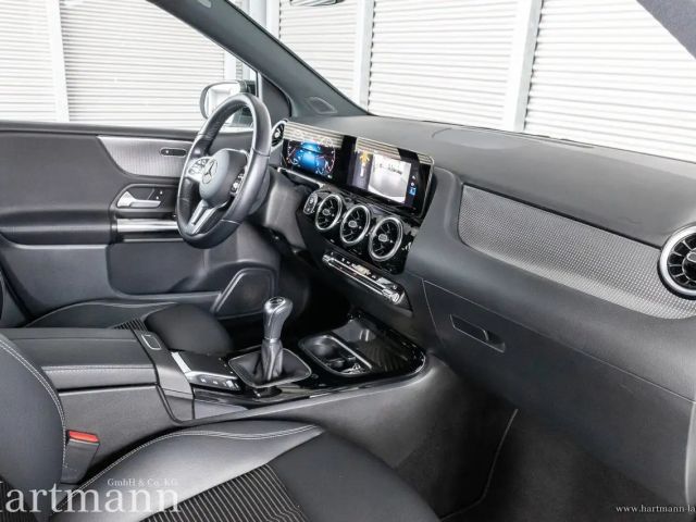 Mercedes-Benz B 200 Progressive