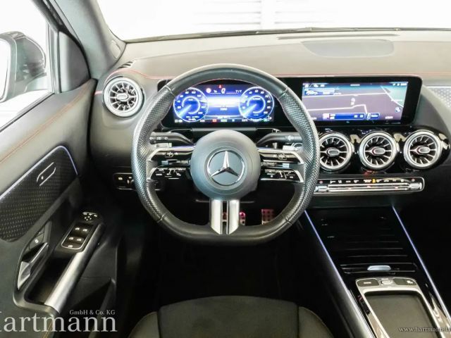 Mercedes-Benz EQA 350 4MATIC AMG Line