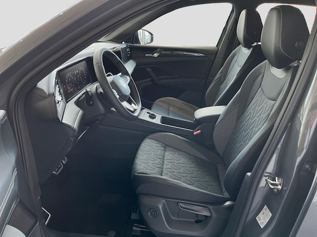 Volkswagen Tiguan Plus