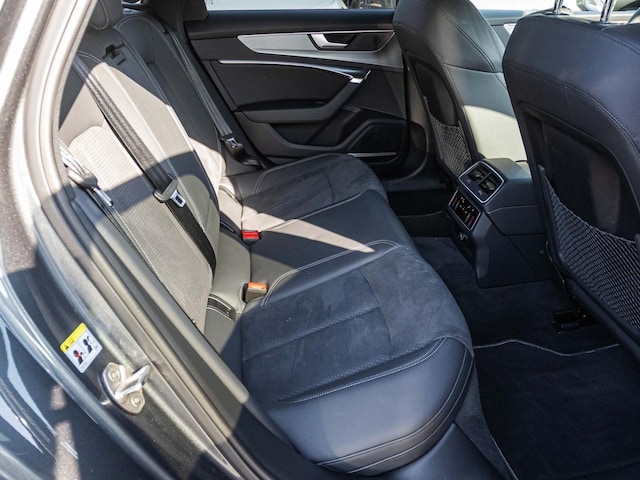 Audi S6 Avant Quattro