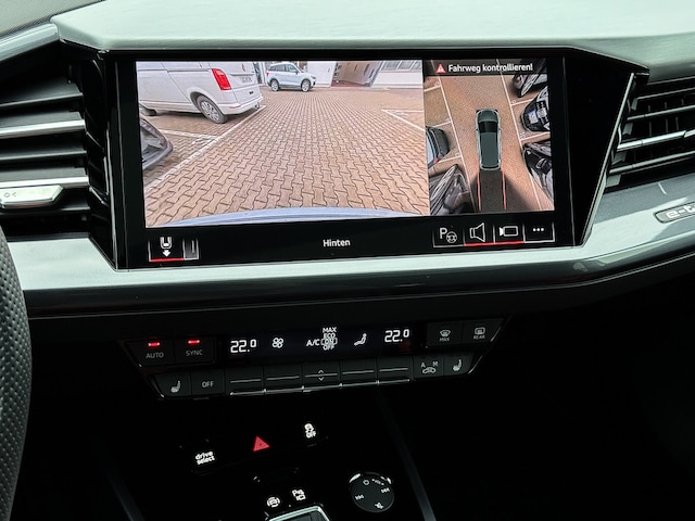 Audi Q4 e-tron SUV 45 e-tron Audi Q4 e-tron