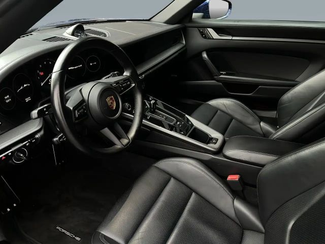 Porsche 992 4S Coupé Targa