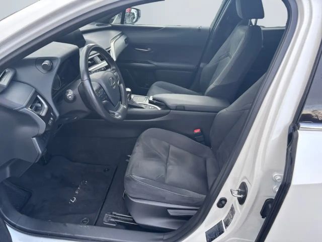 Lexus UX 250h Style Edition