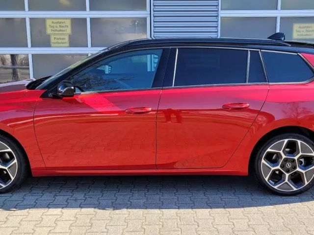 Opel Astra Sports Tourer Ultimate