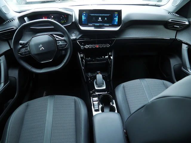Peugeot E-2008 Allure Pack