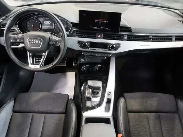 Audi A4 40 TFSI Avant Quattro S-Line